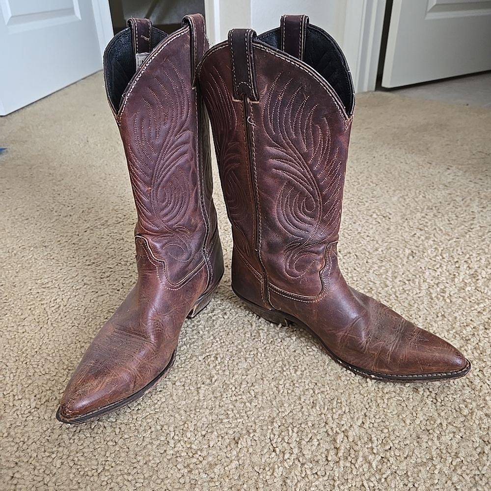 Brown Heeled Boots with Western Stitching